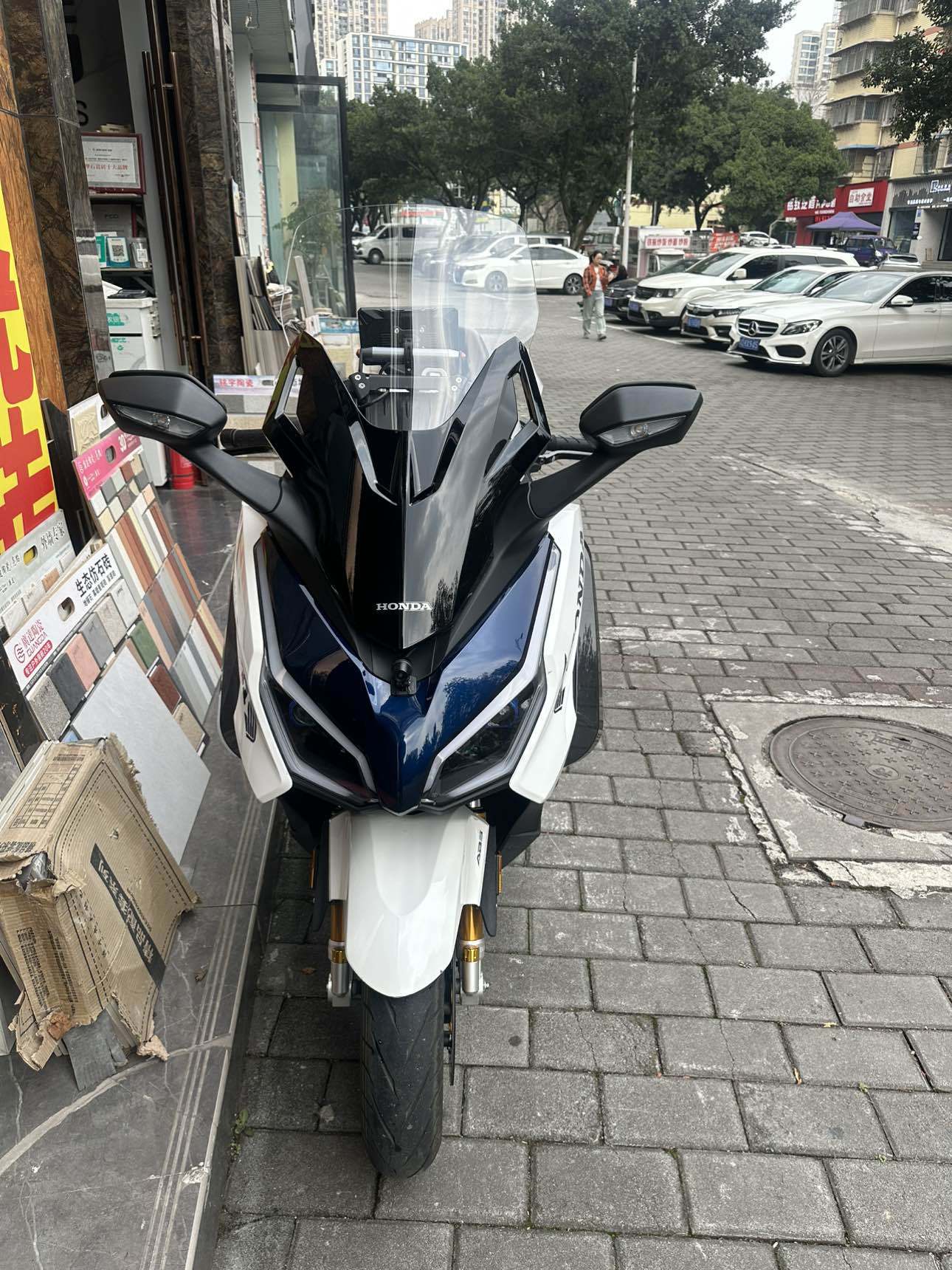 本田WING NSS350
