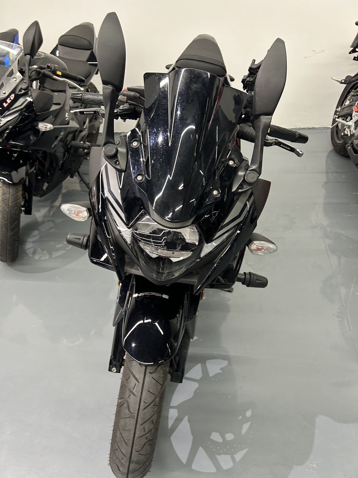 豪爵铃木 GSX250R