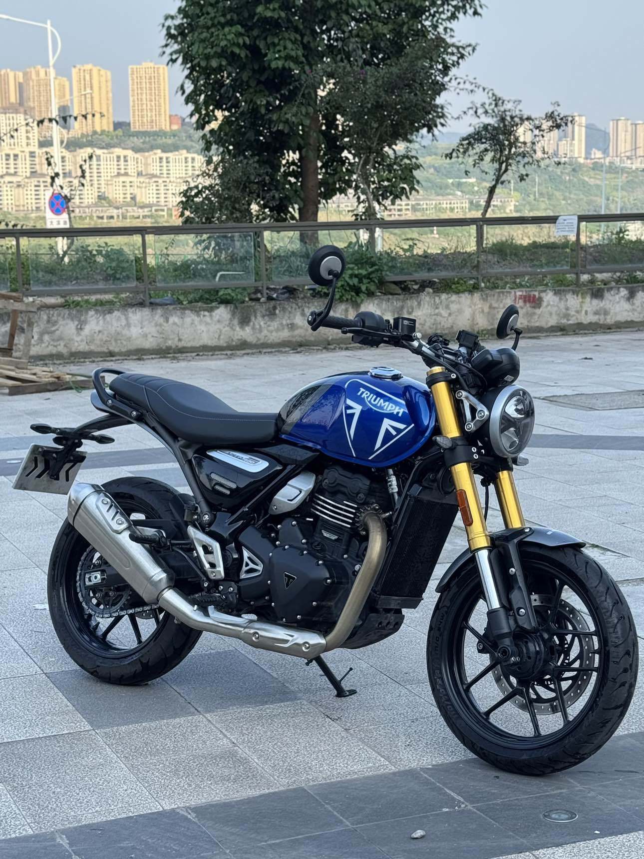 凯旋 Speed 400