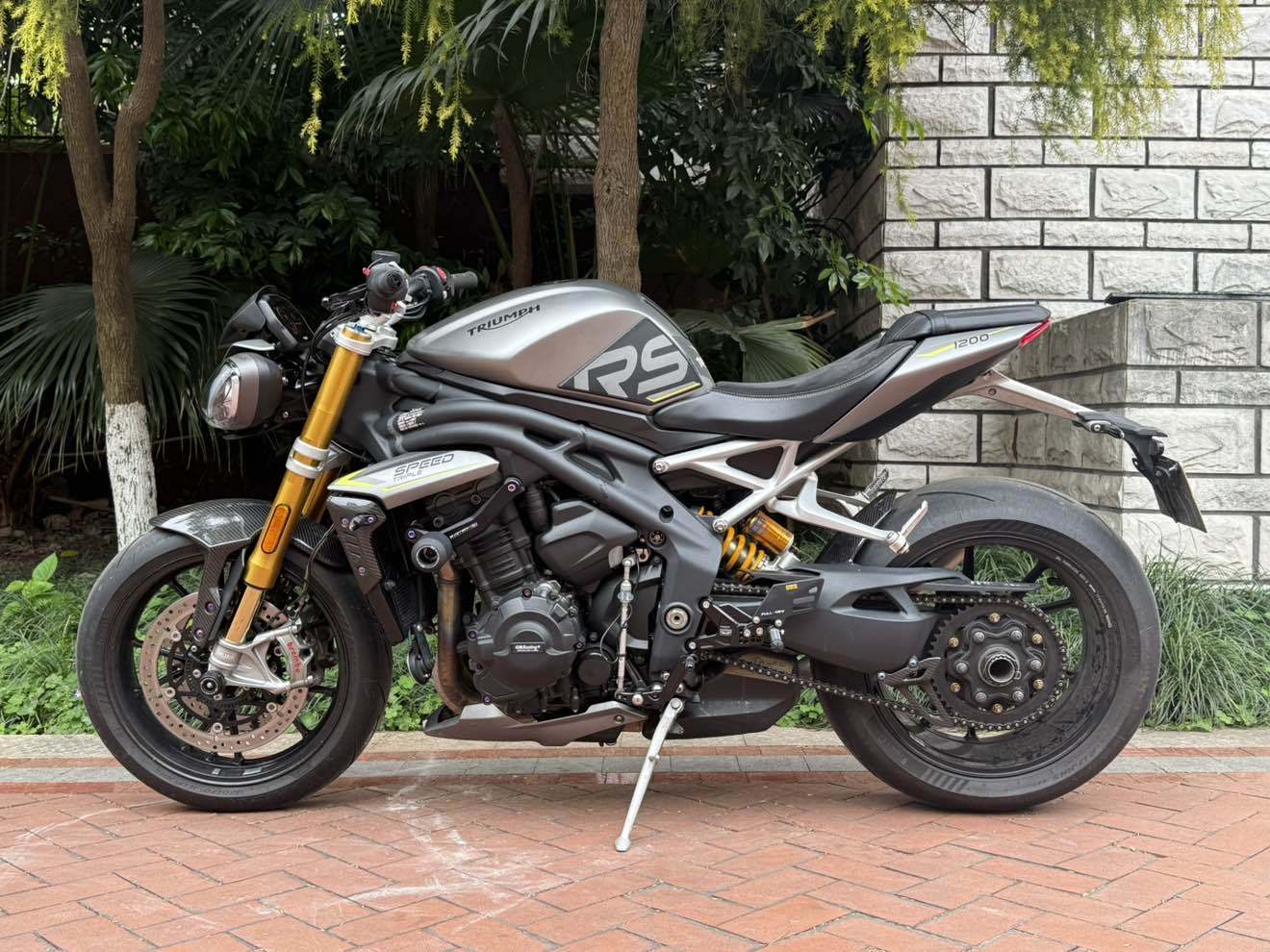 凯旋 Speed Triple 1200 RS