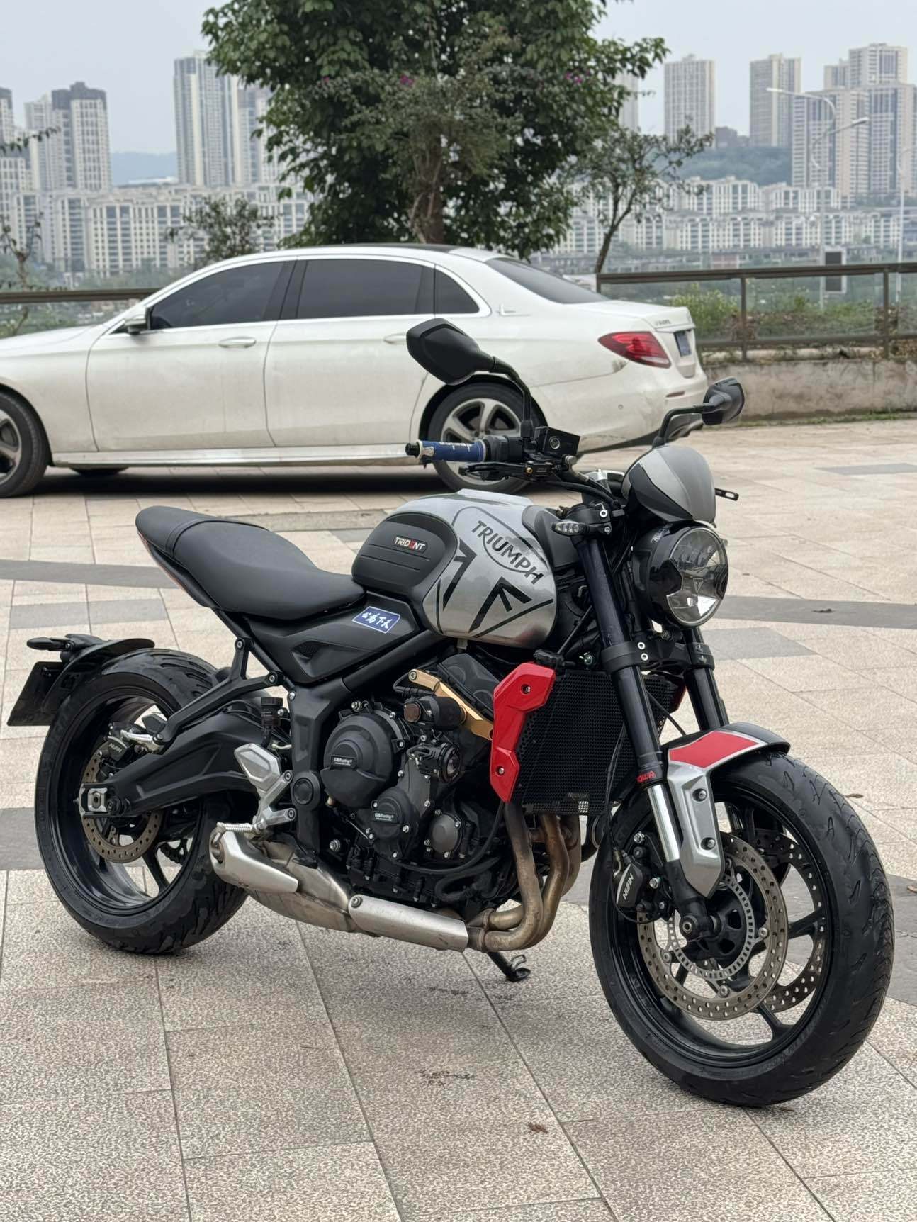 凯旋 Trident 660