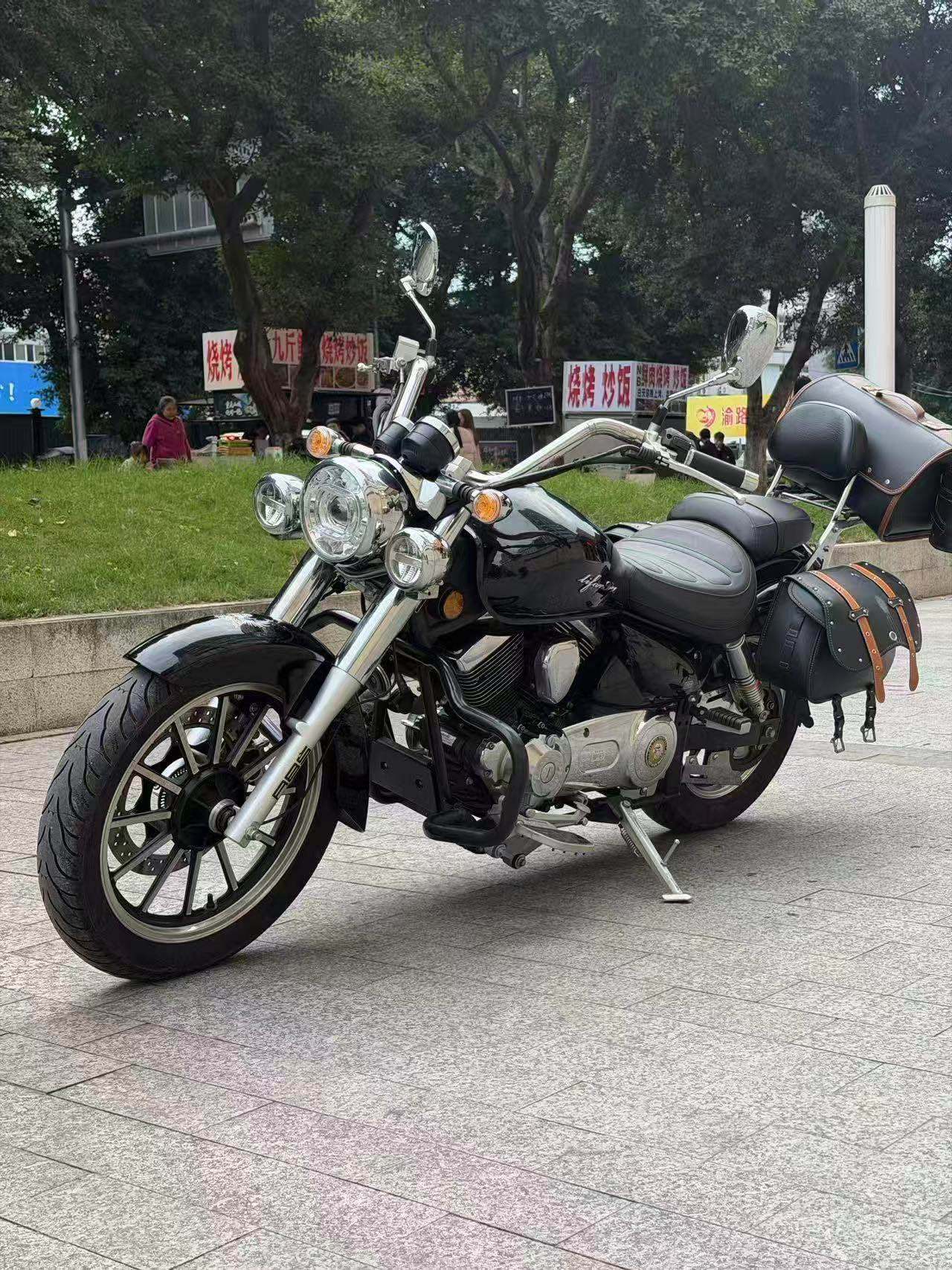 力帆 V16