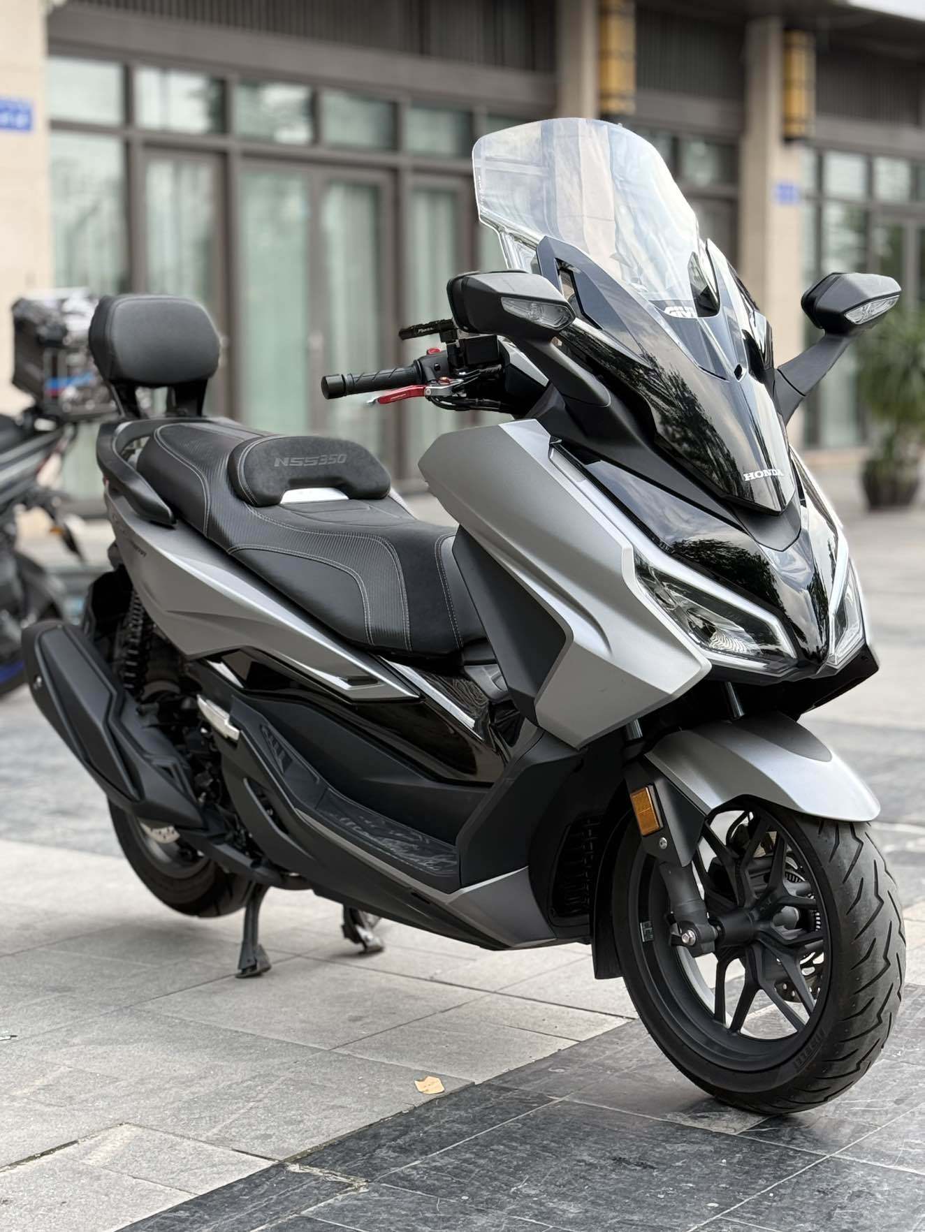 本田WING NSS350