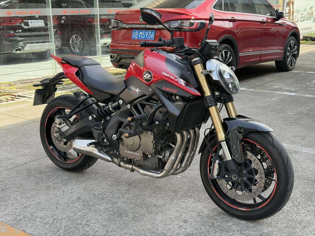 QJMOTOR 追600