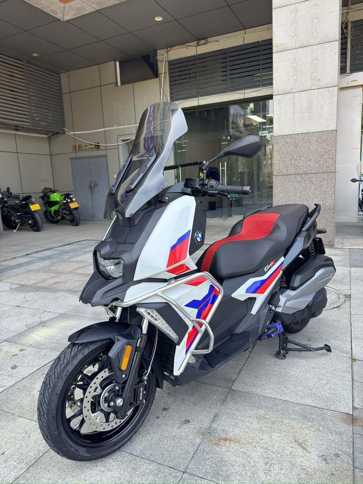 宝马 C 400