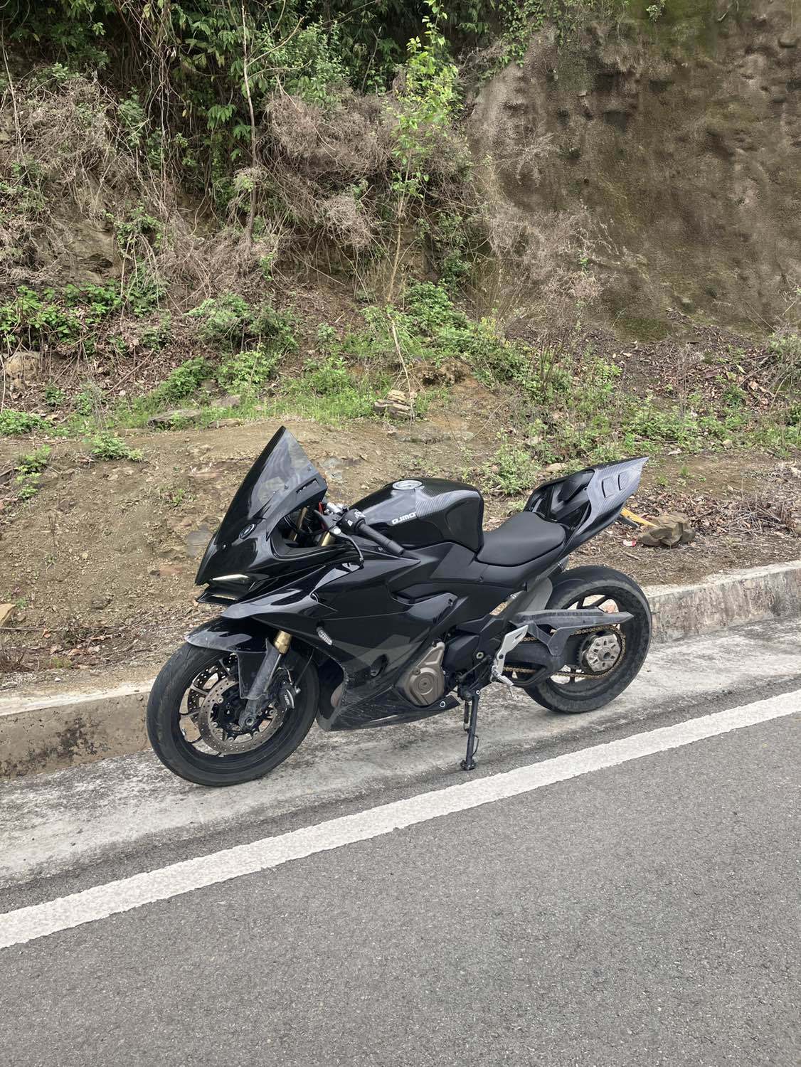 QJMOTOR 赛450
