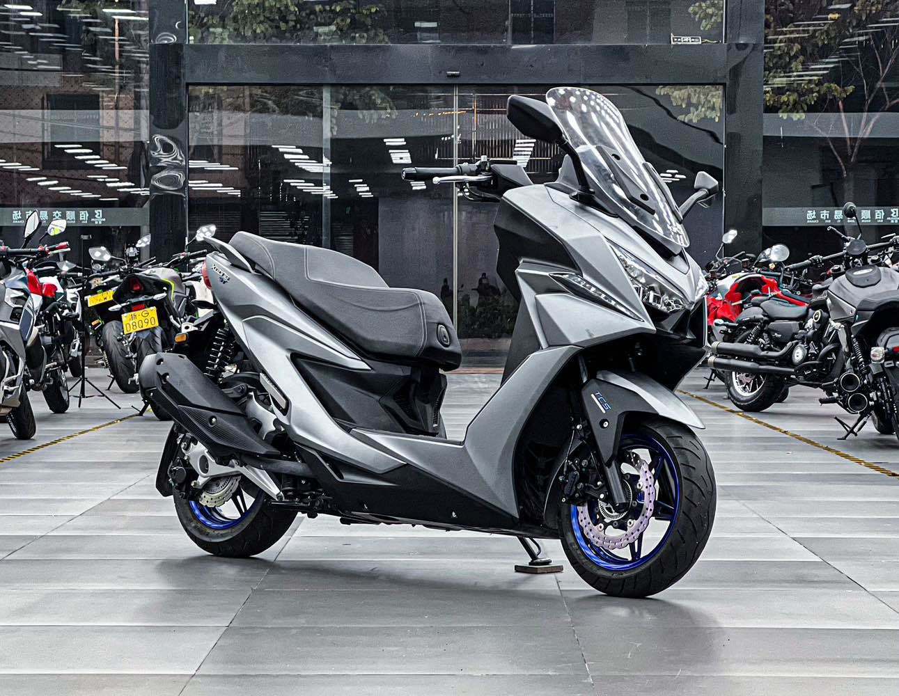 光阳 赛艇 ST250