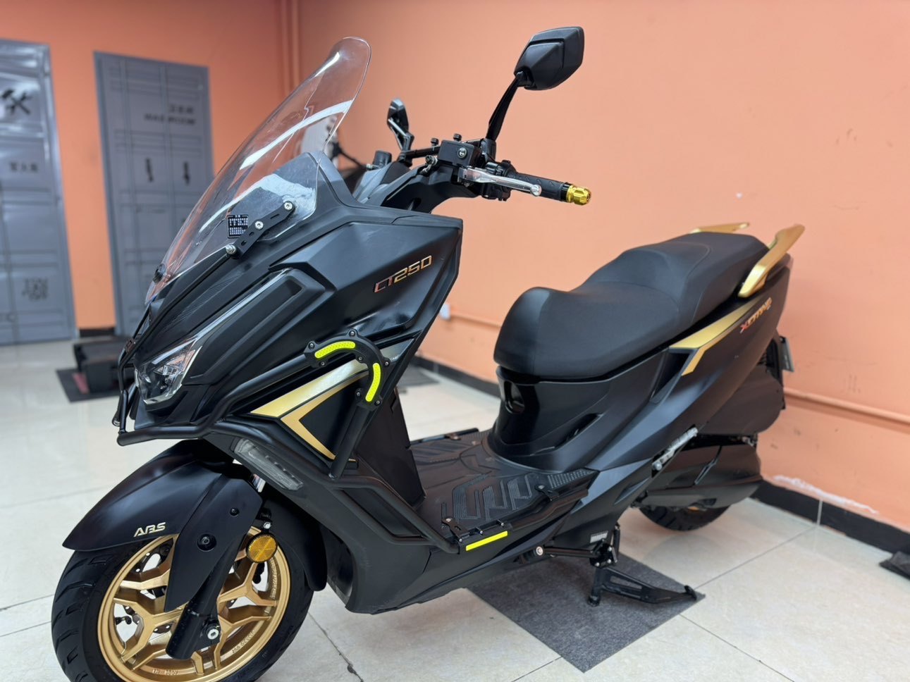 光阳 赛艇 CT250
