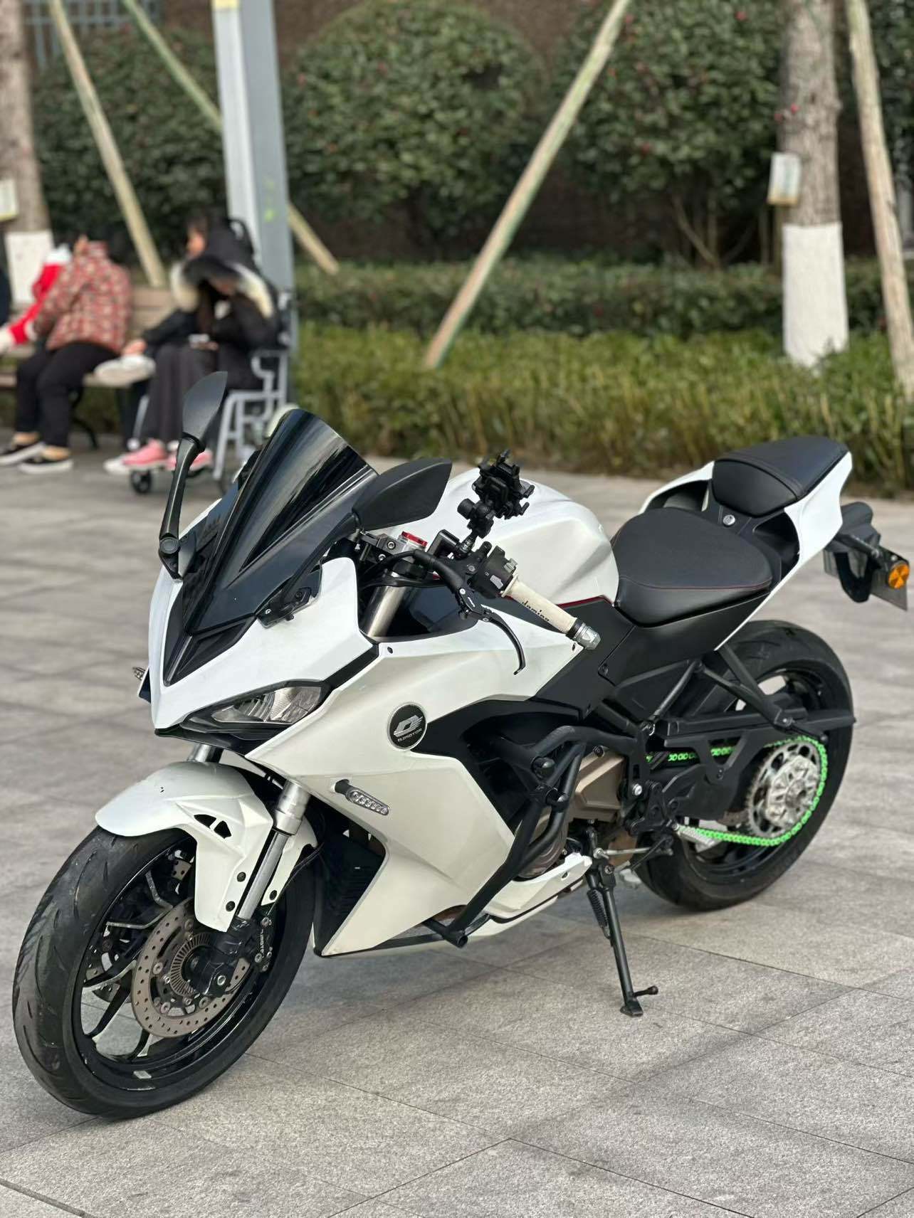 QJMOTOR 赛400