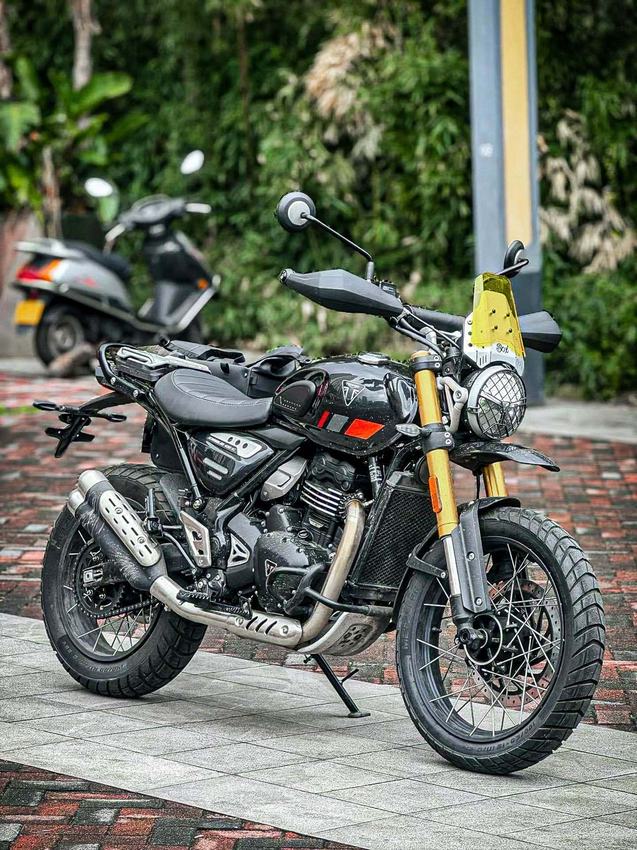 凯旋 Scrambler 400 X