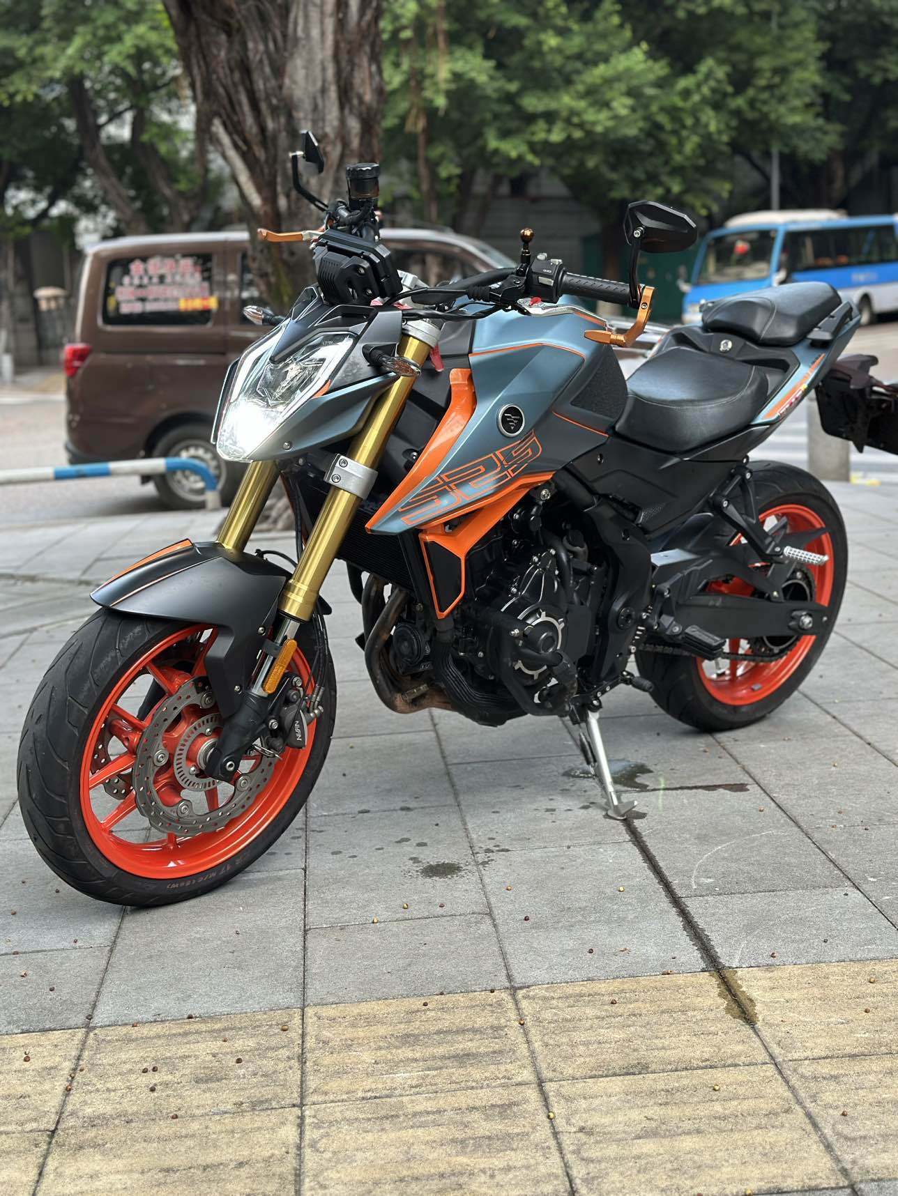 无极 525R