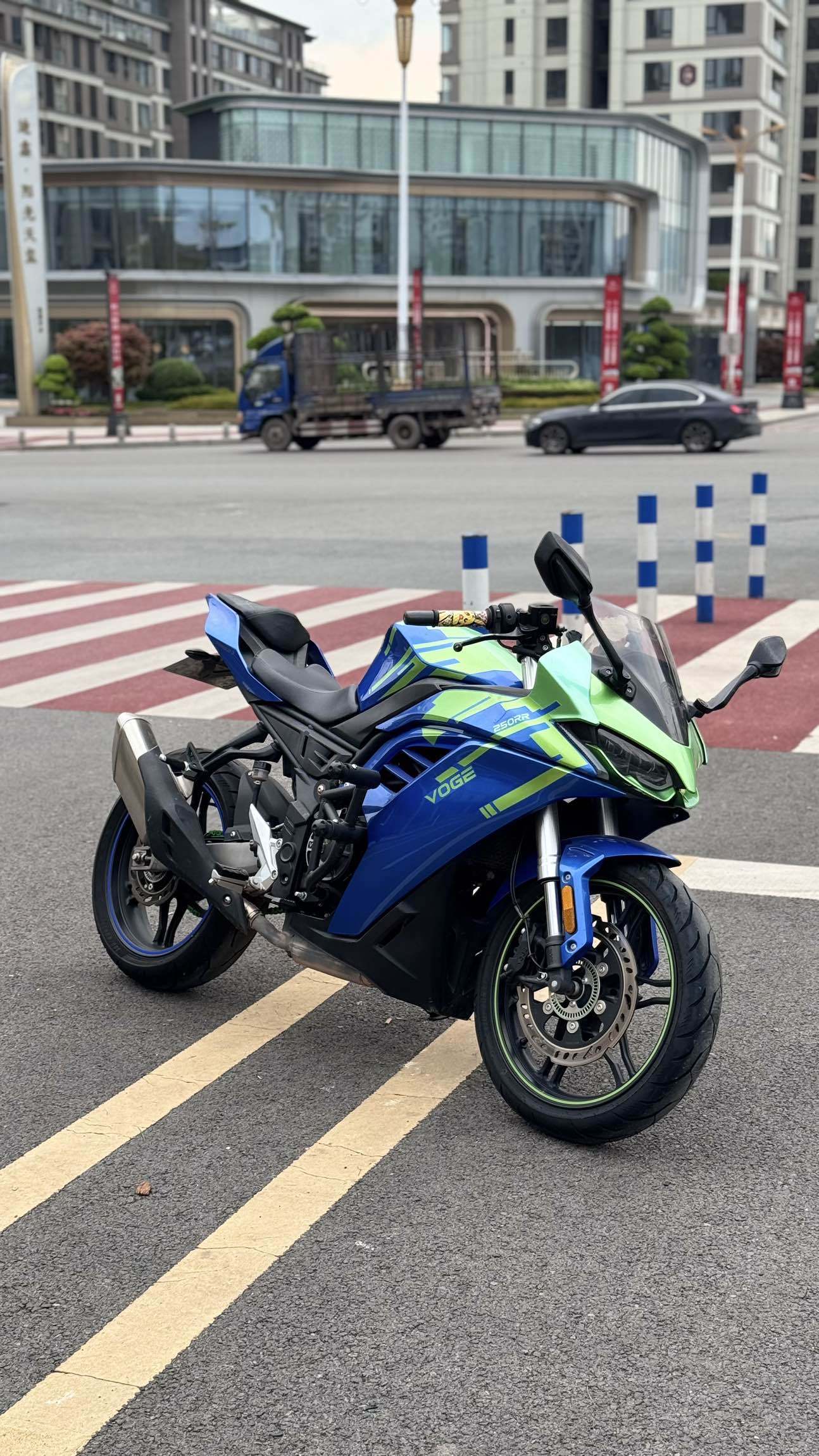 无极 250RR
