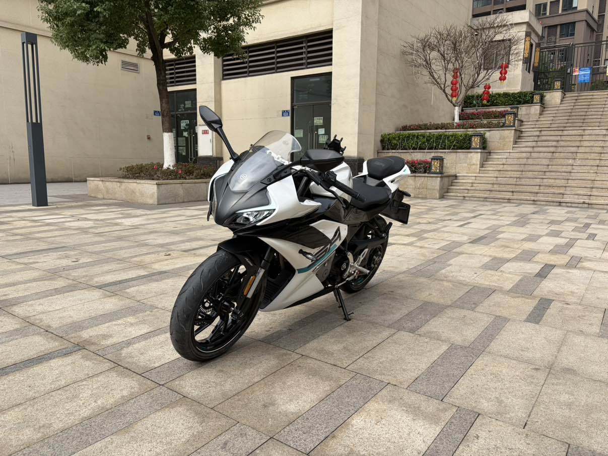 春风 250SR