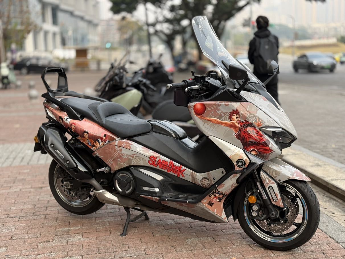 雅马哈 TMAX