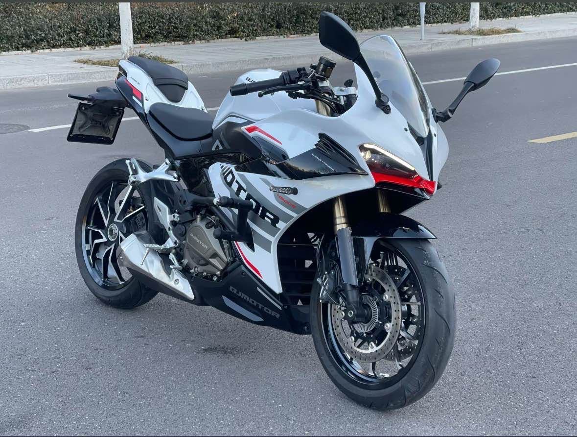 QJMOTOR 赛450