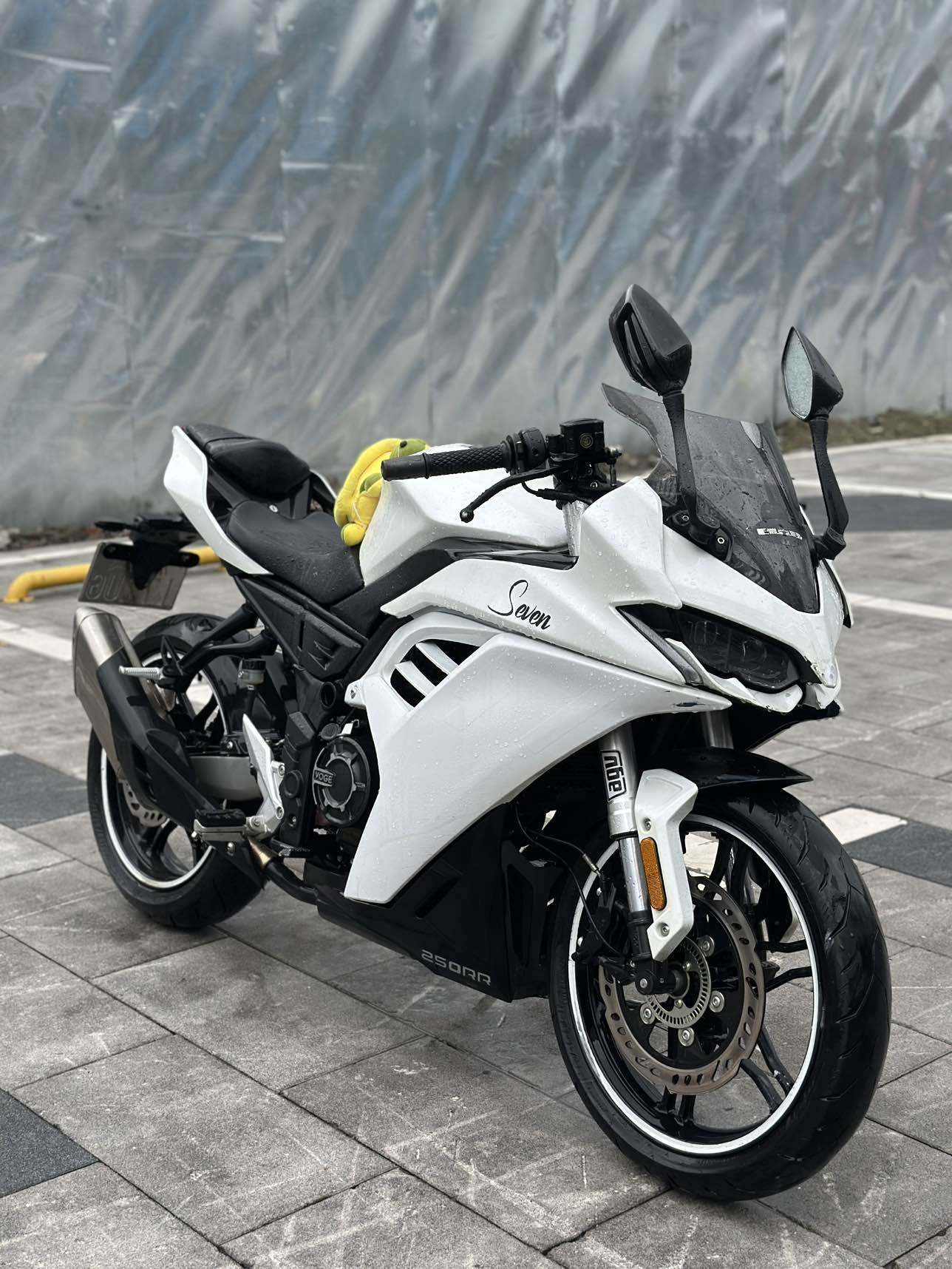 无极 250RR