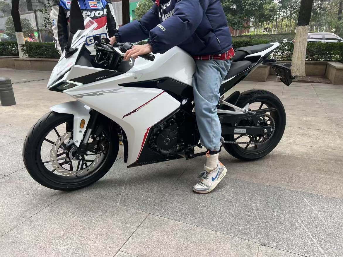 凯越 250RR 刺鸟