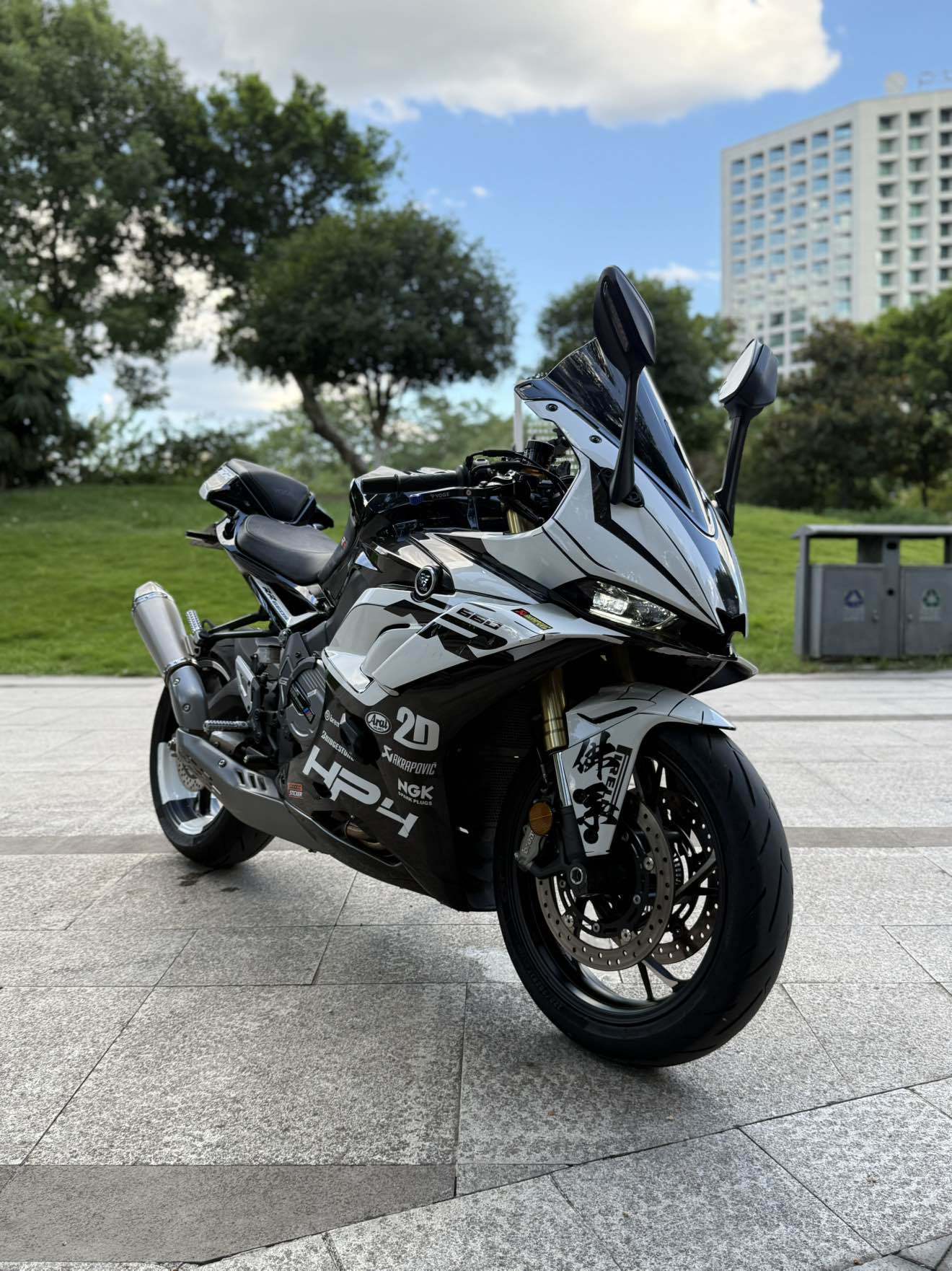 无极 RR660
