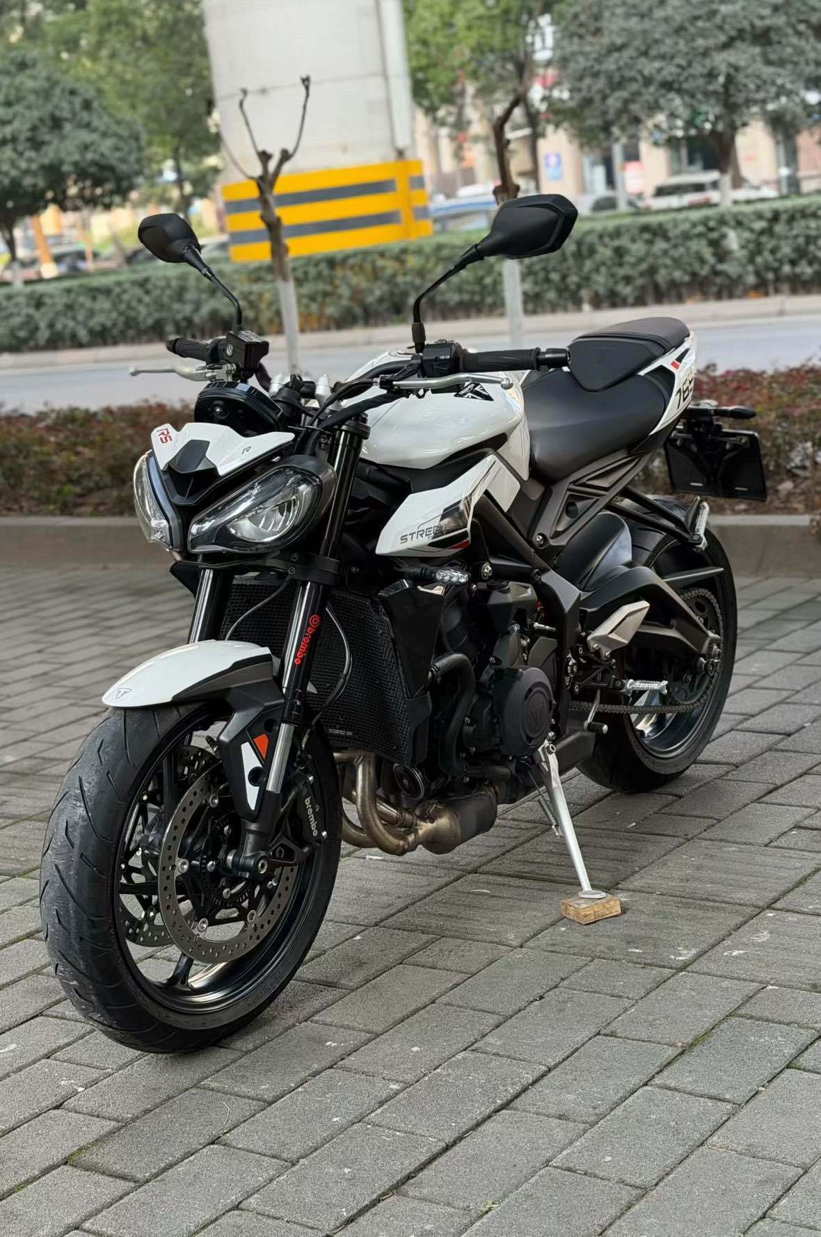 凯旋 Street Triple 765