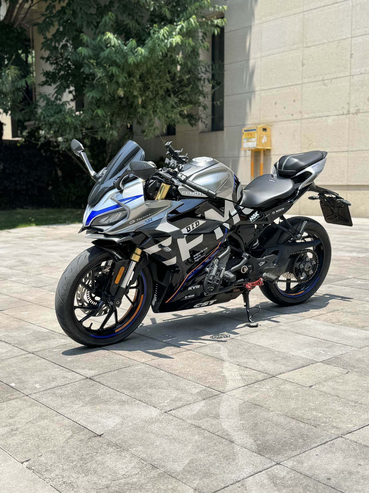 春风 250SR