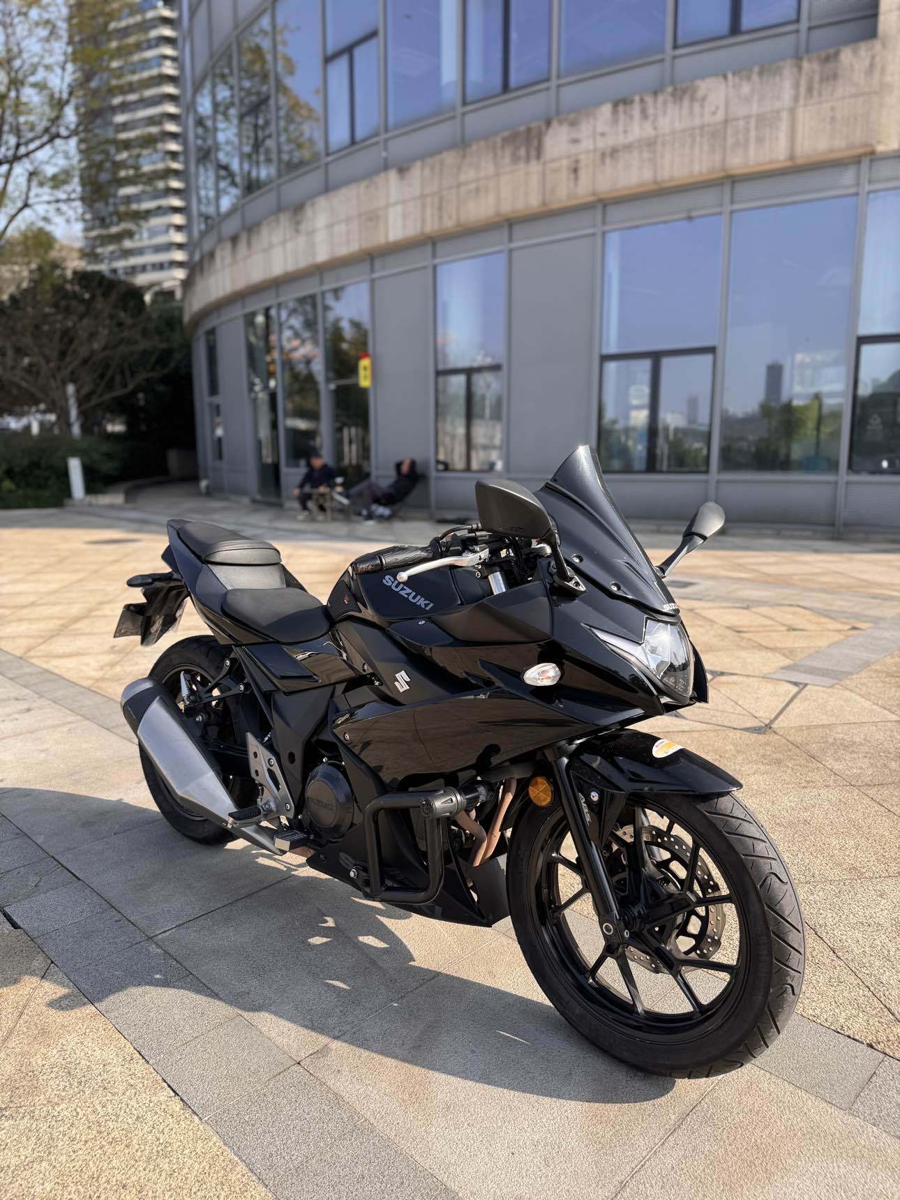 豪爵铃木 GSX250R