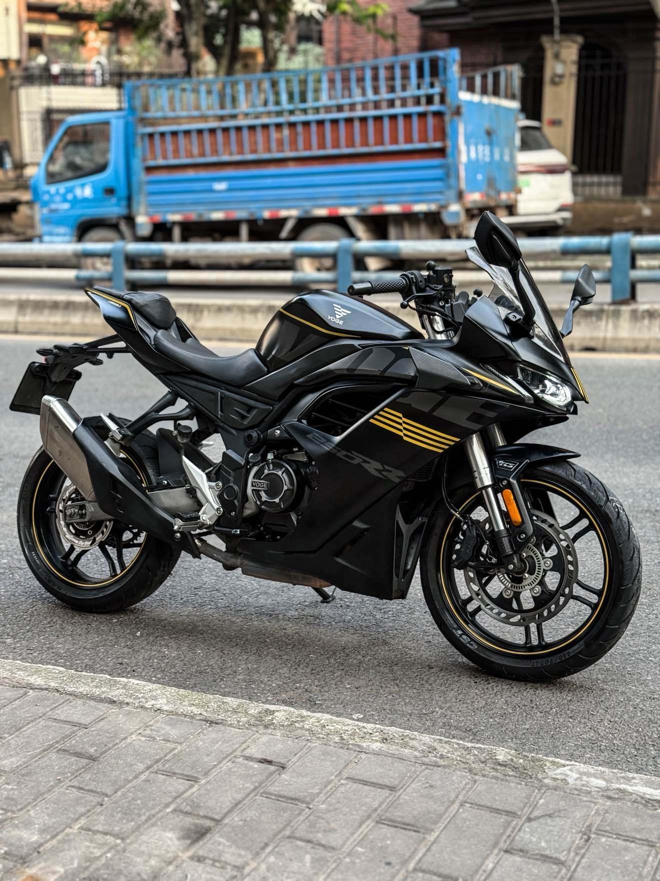无极 250RR