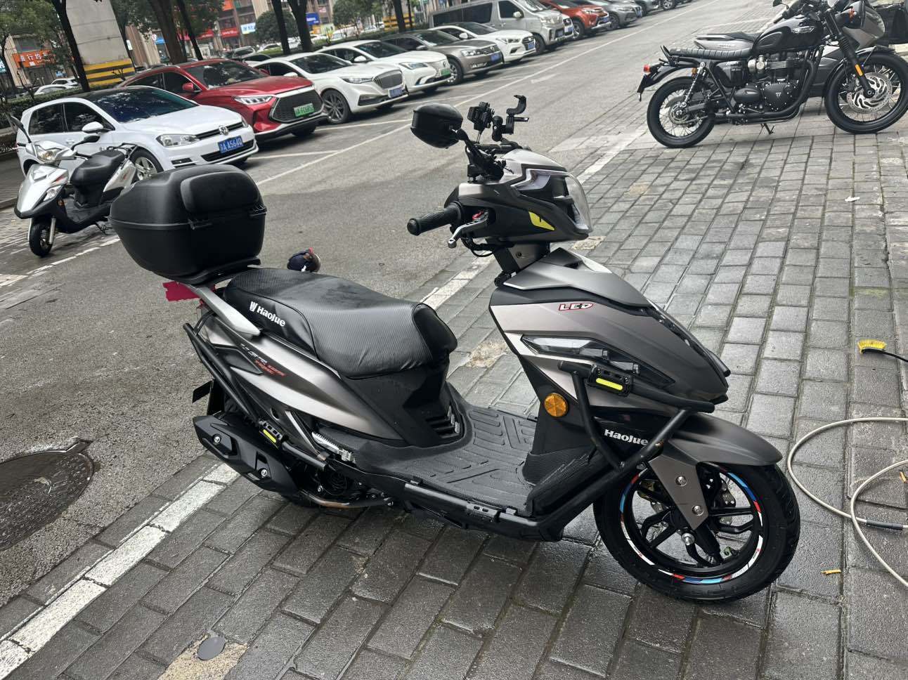 豪爵 USR125 