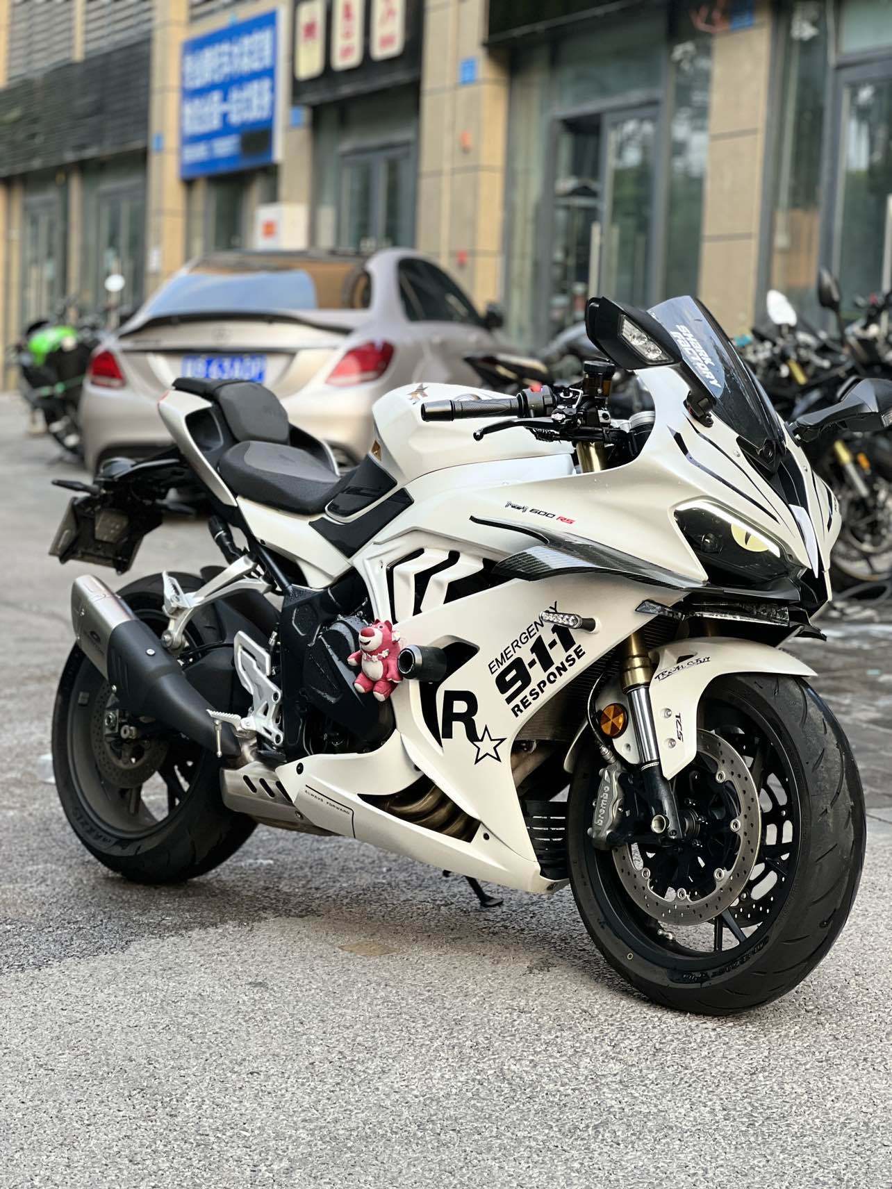 QJMOTOR 赛600