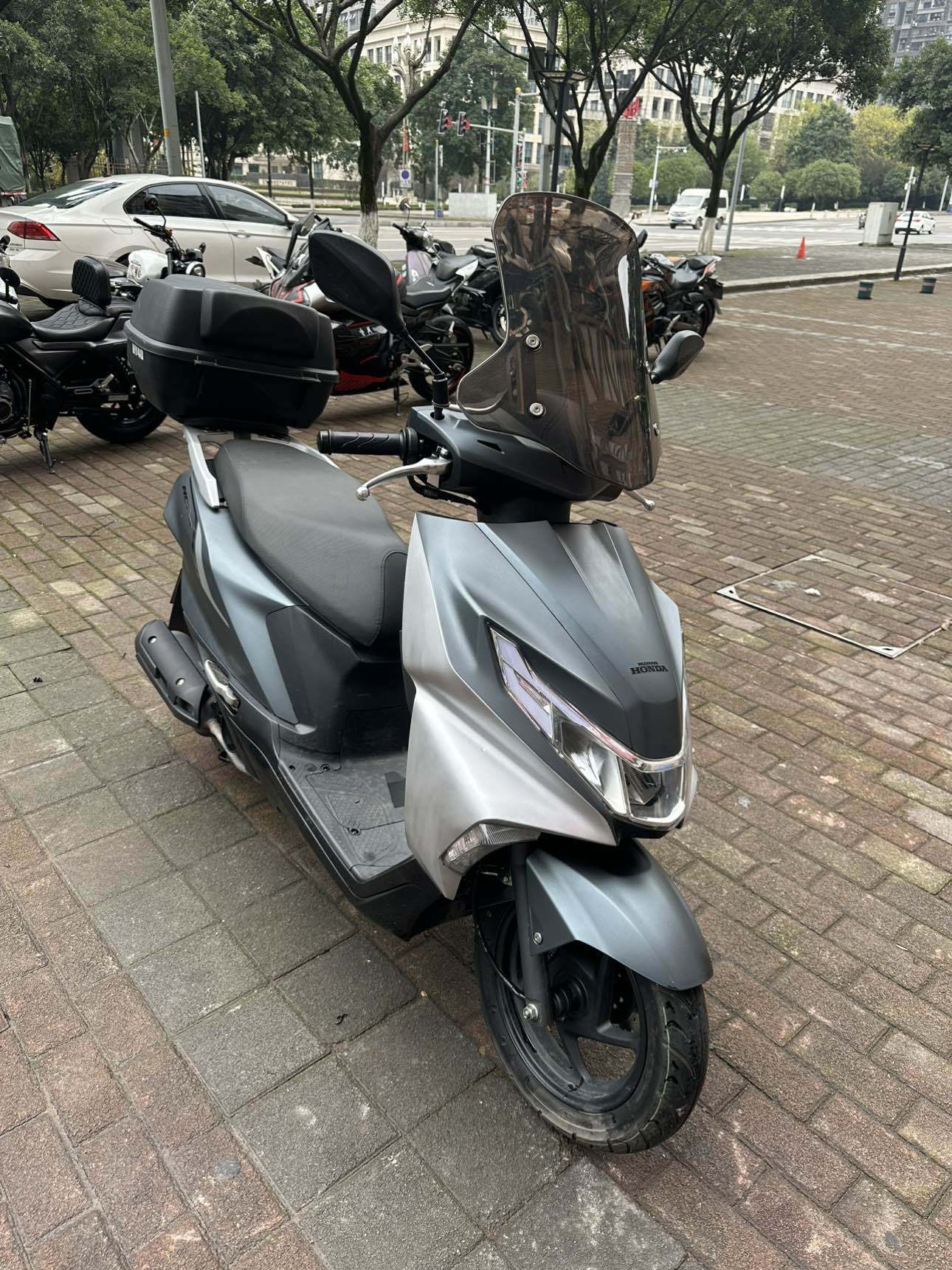 五羊本田 NCR125