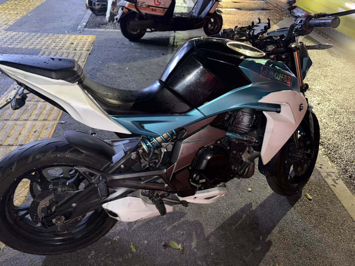 春风 400NK