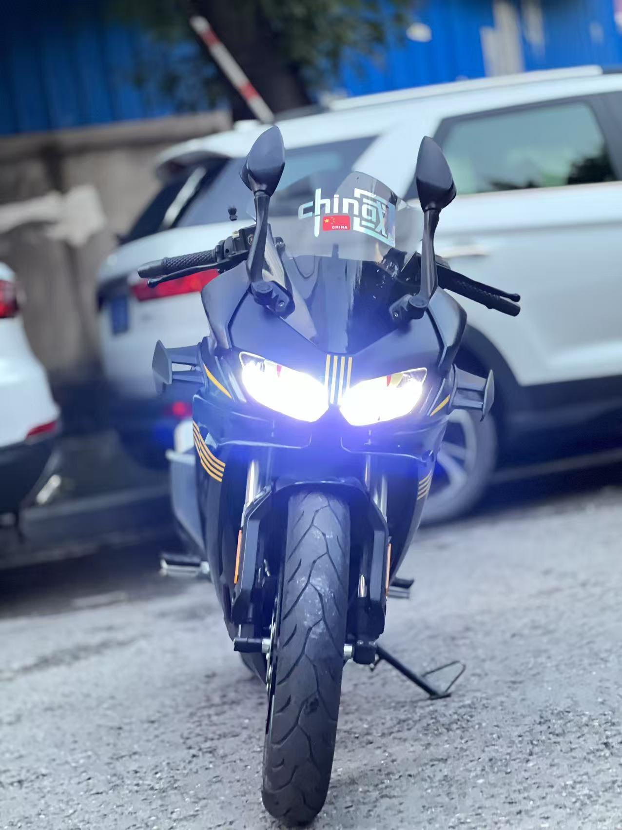 无极 250RR