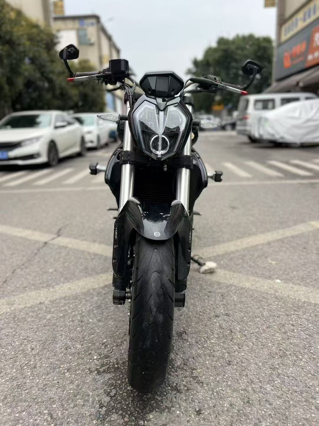 贝纳利 蓝宝龙 BN302S