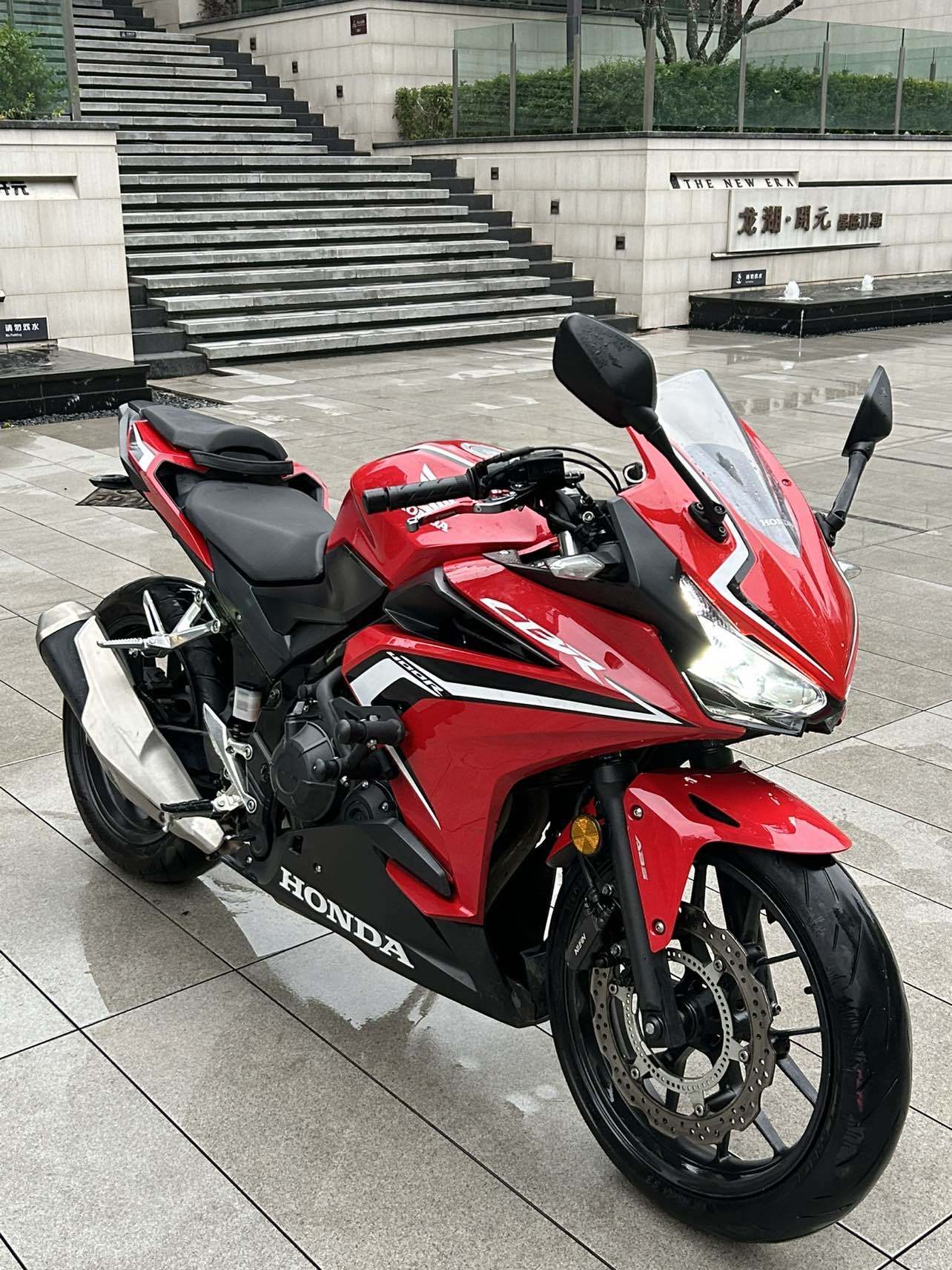 本田WING CBR400R