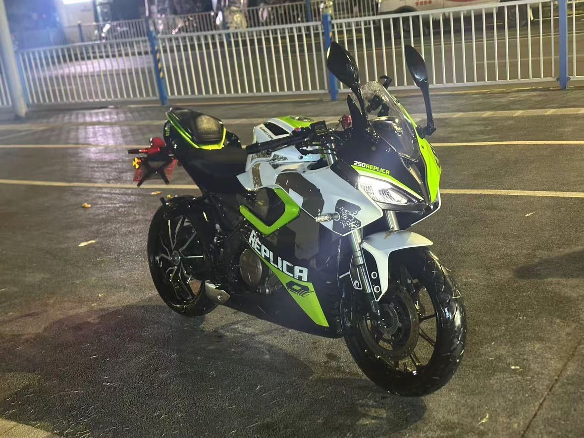 QJMOTOR 赛250