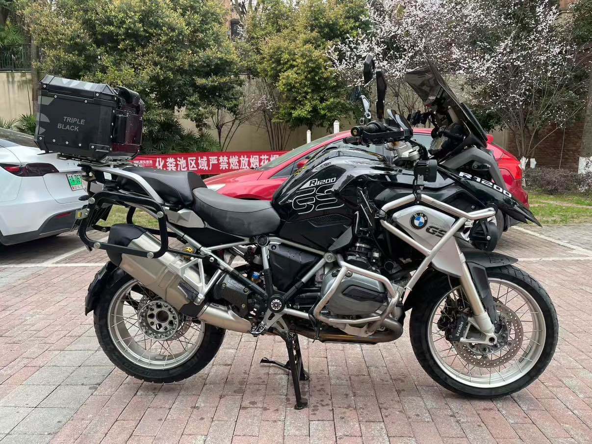 宝马 R 1200 GS