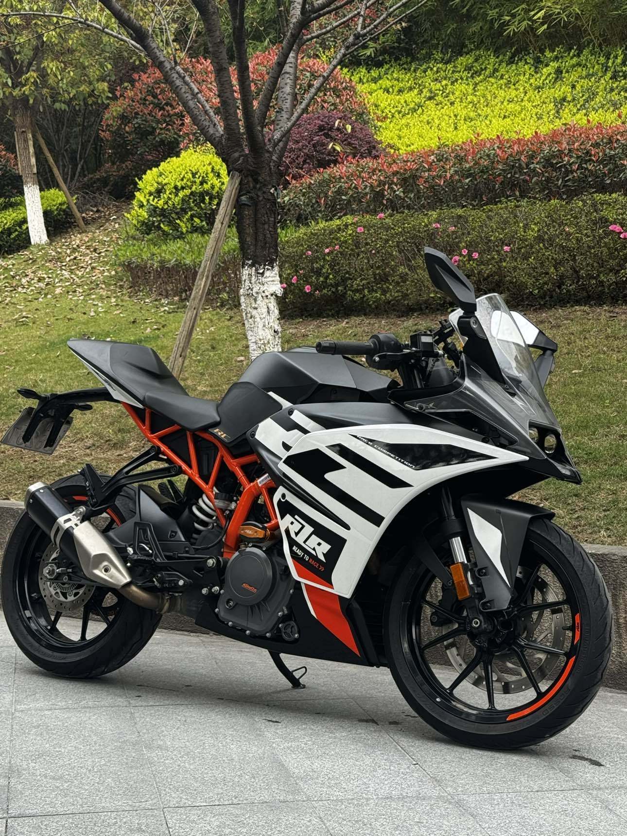KTMR2R RC 390 