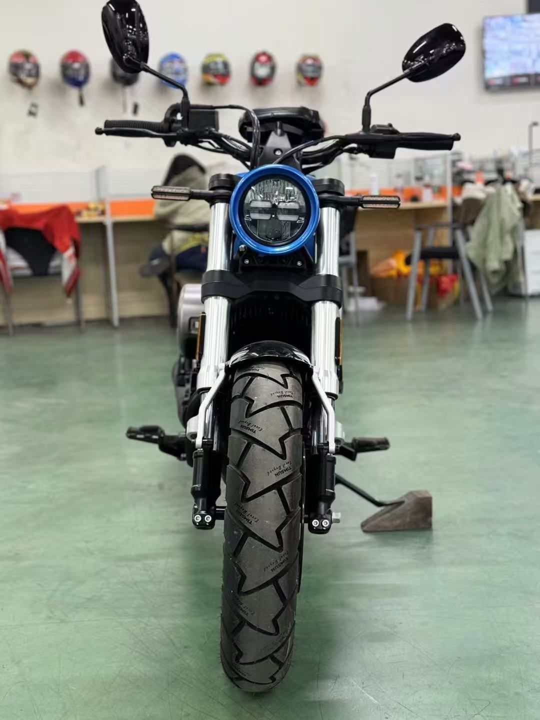 骁胜HYOSUNG GV300S