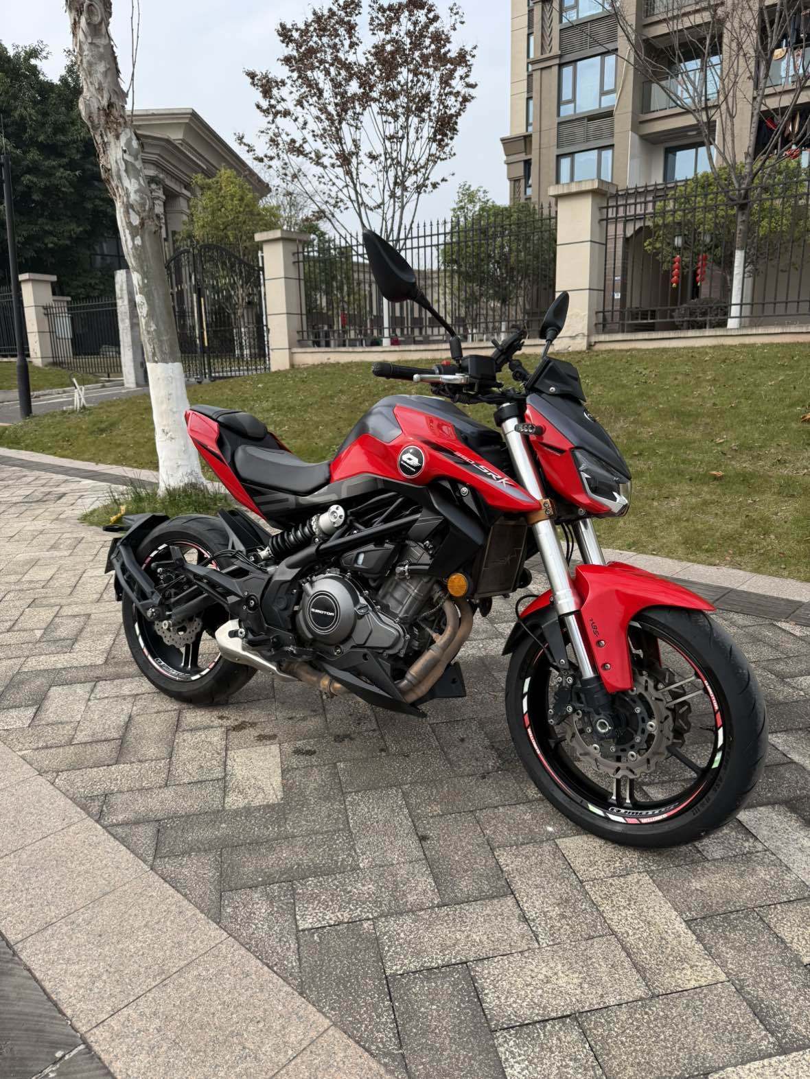 QJMOTOR 追350