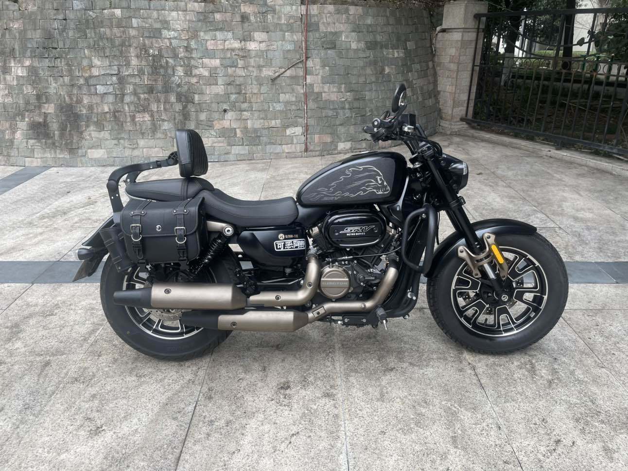 QJMOTOR 闪350