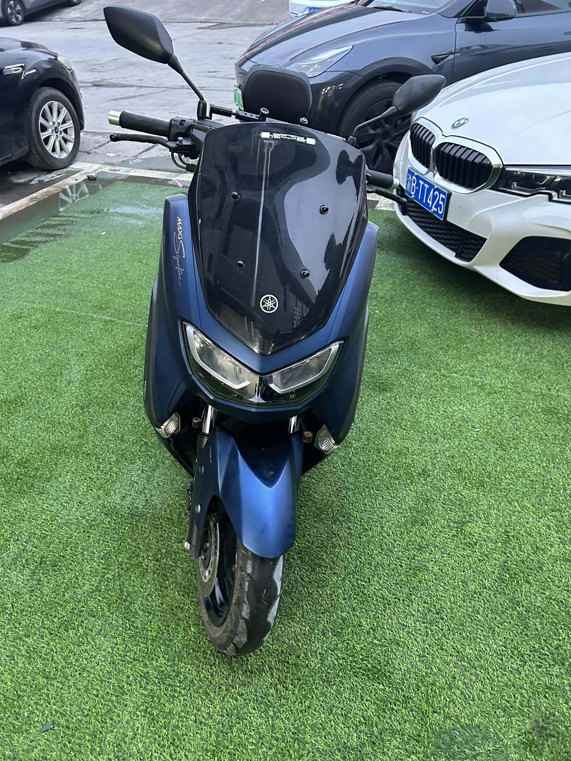 雅马哈 NMAX