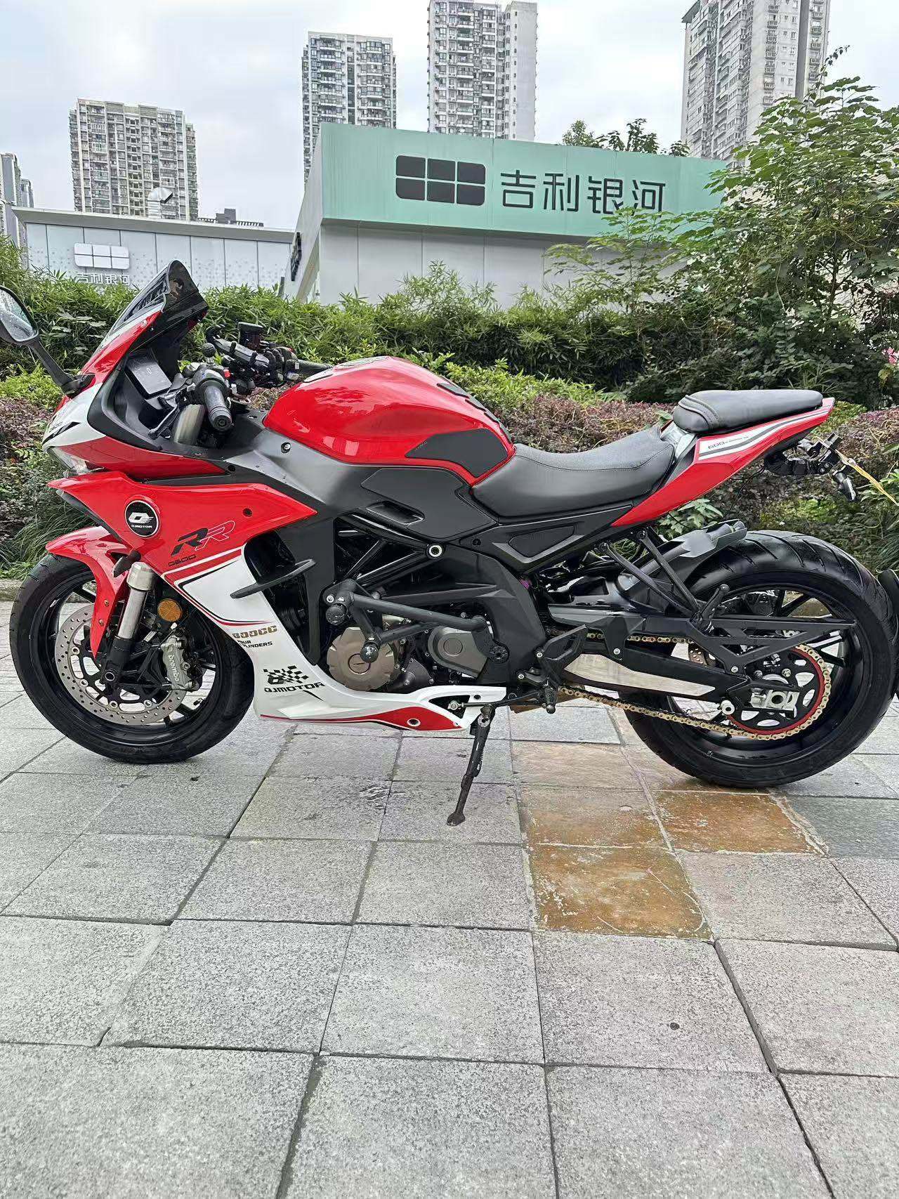 QJMOTOR 赛600