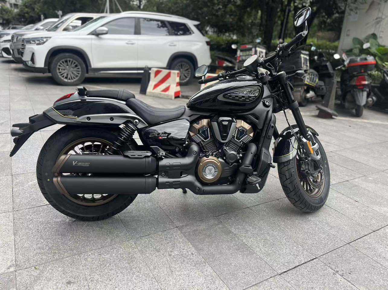 无极 CU625