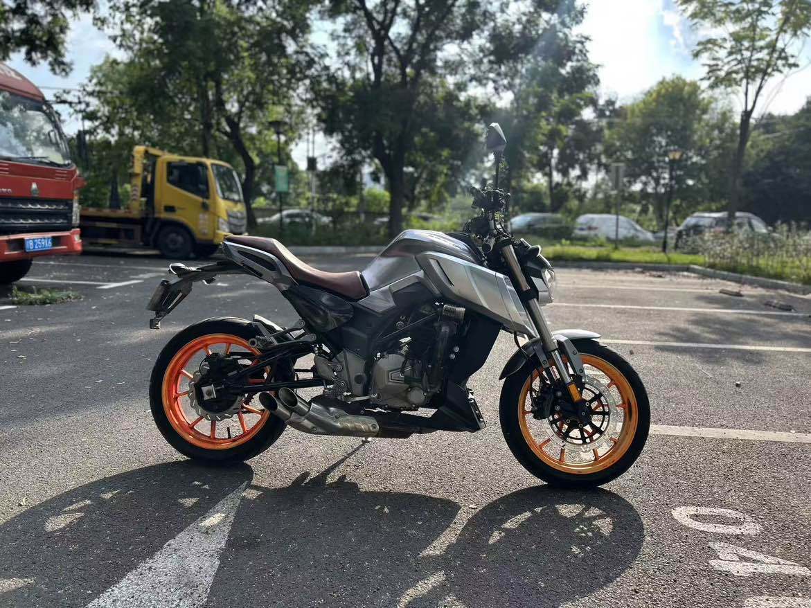 森科 金刚魔兽 SK 250-K