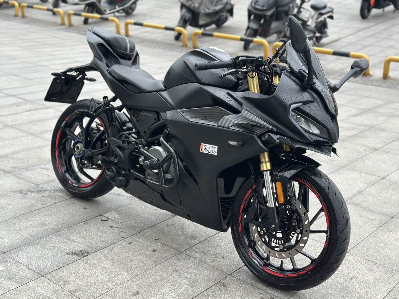 春风 250SR