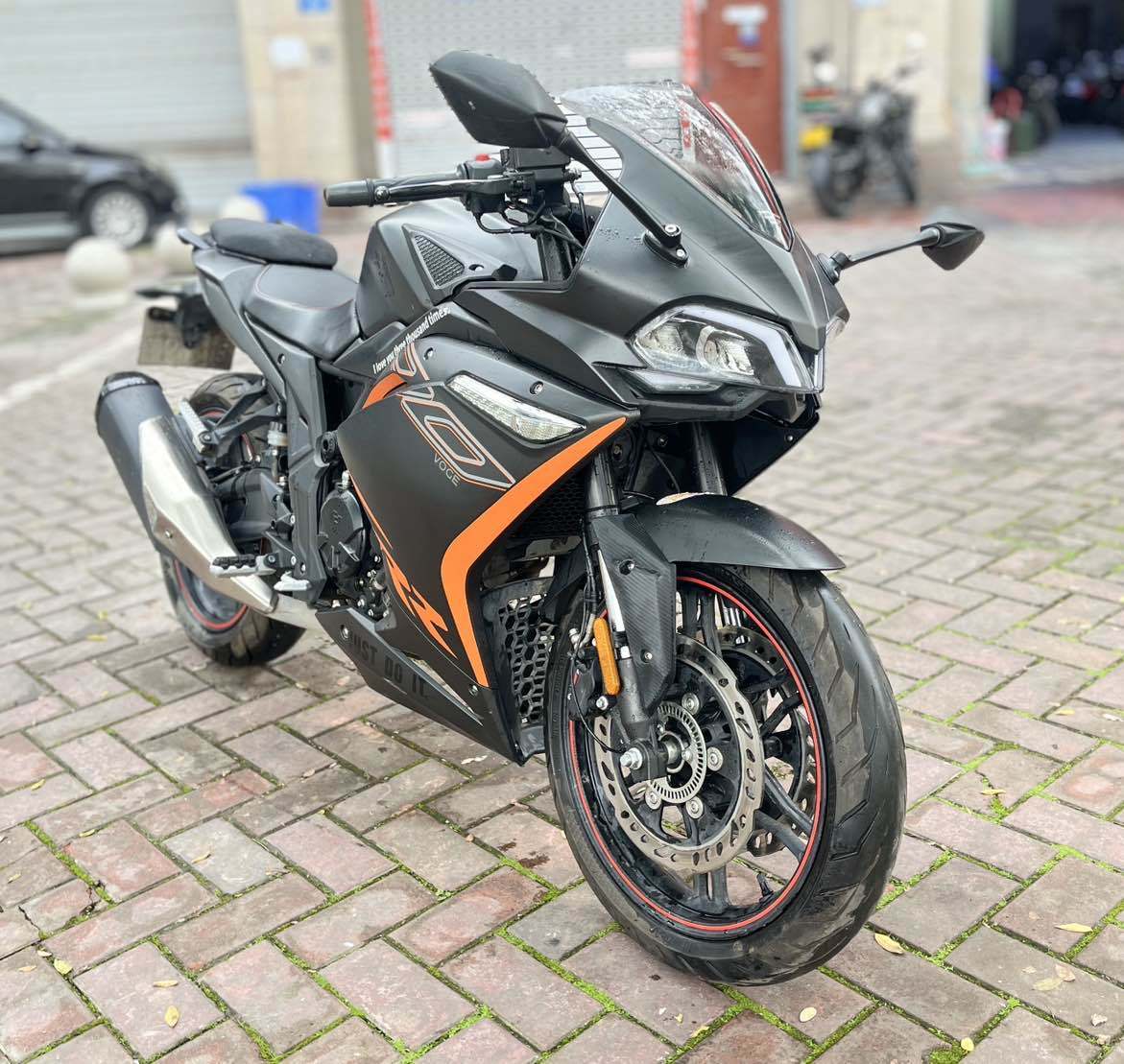 无极 300RR