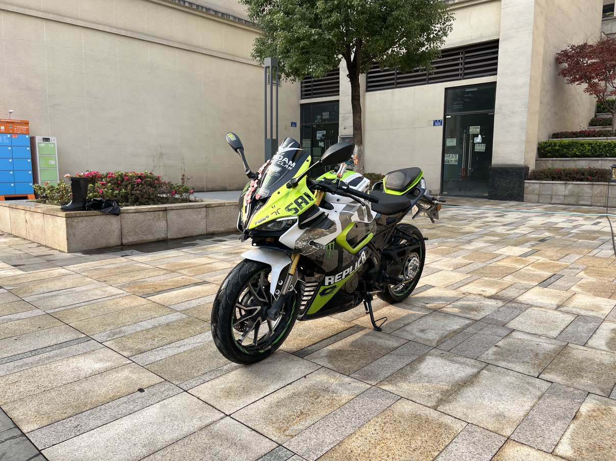 QJMOTOR 赛250