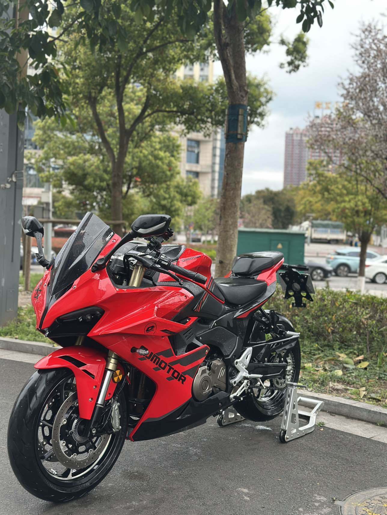 QJMOTOR 赛550