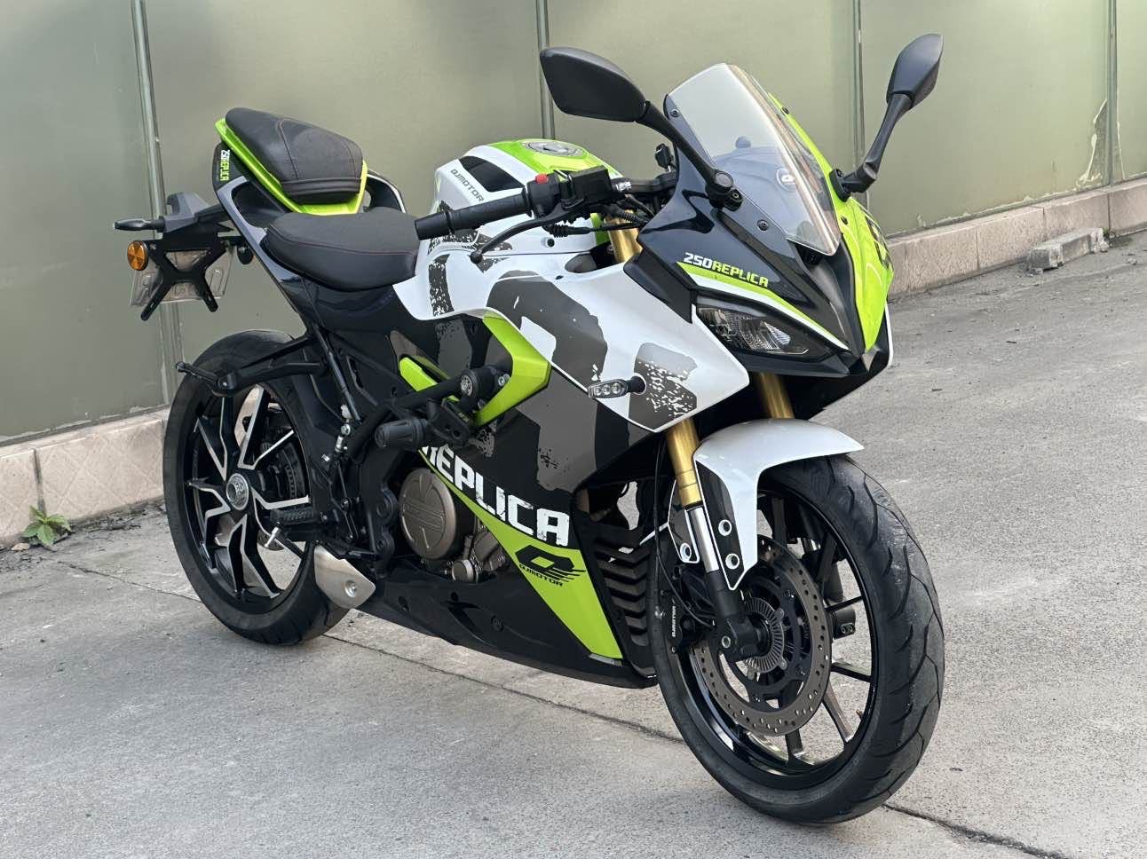 QJMOTOR 赛250