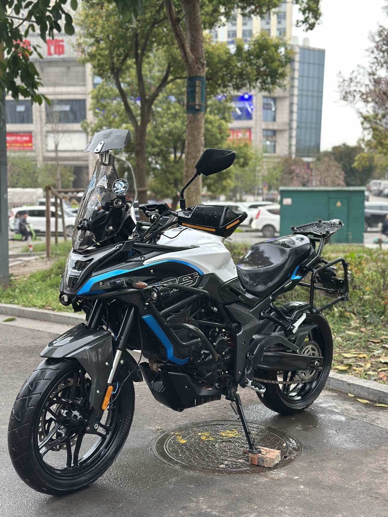 无极 300DS