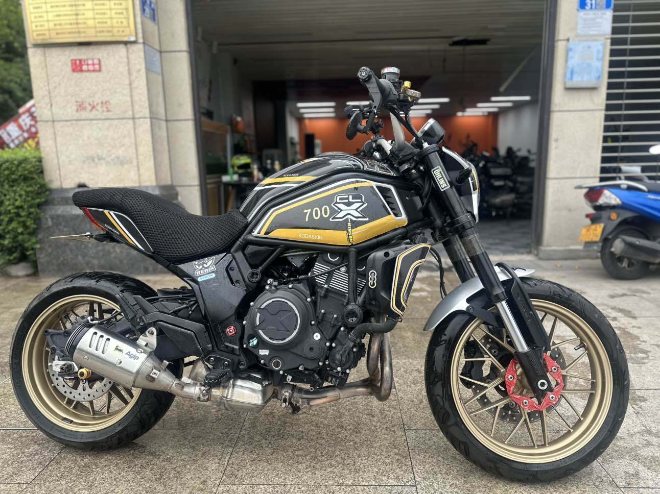 春风 700CL-X